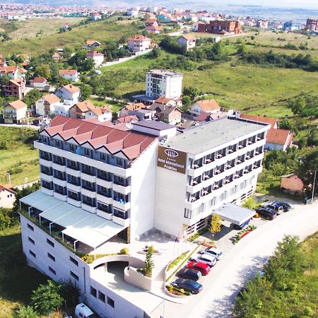 Hotel International Prishtina & Spa プリシュティナ エクステリア 写真